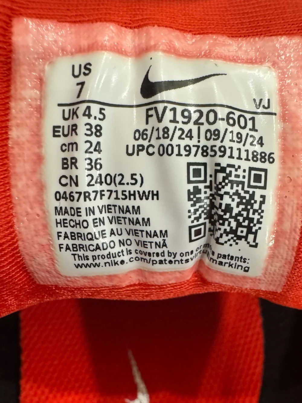 Size 7- Nike Air Max Muse Habanero Red FV1920-601